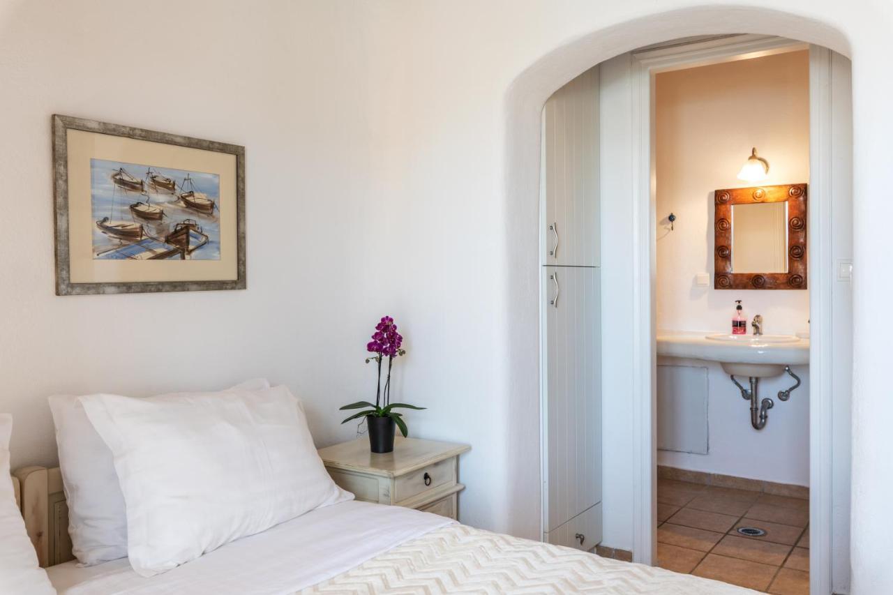Yalos Mykonos Ornos Pouli Private Apartments W Shared Swimming Pool Mykonos Town Luaran gambar